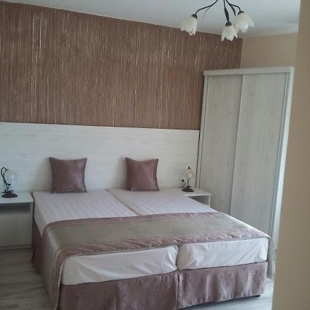 Guest House Adriya Приморсько Екстер'єр фото