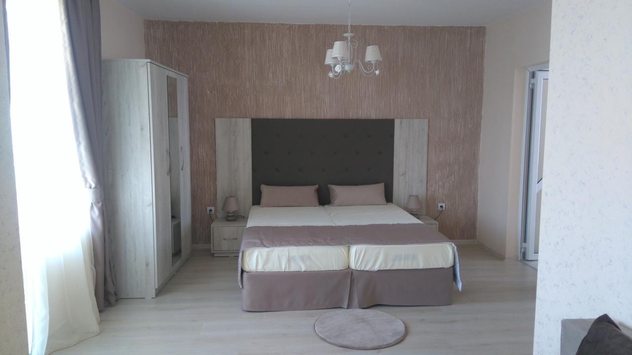 Guest House Adriya Приморсько Екстер'єр фото